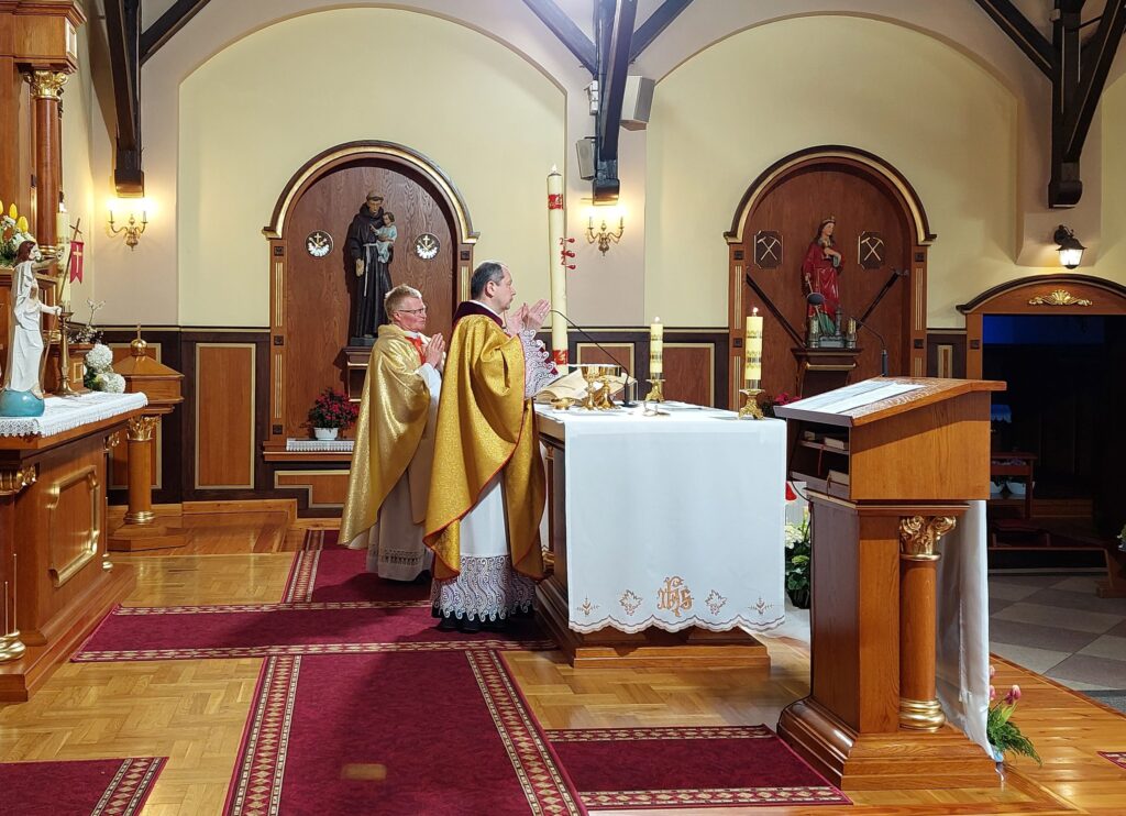 Wizytacja kanoniczna ks. biskupa Grzegorza Olszowskiego